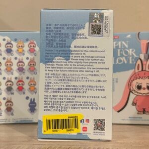 Labubu Pin for Love - Z